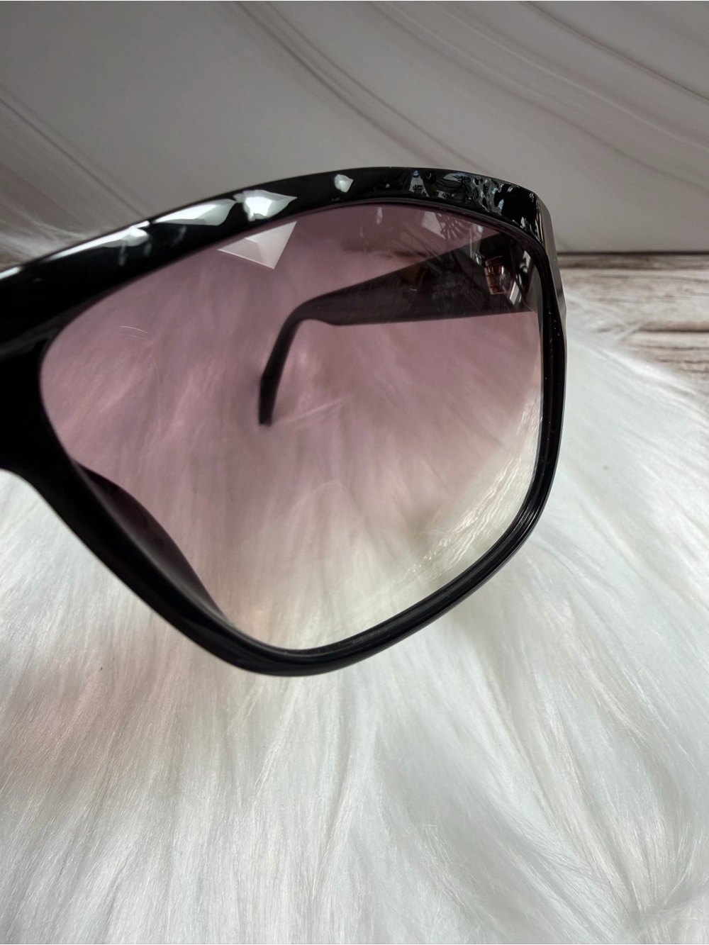 Christian Dior Black Frame Sunglasses with Gradient Lenses - Picture 8 of 8